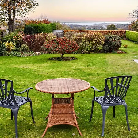 Baileys Retreat Holiday home